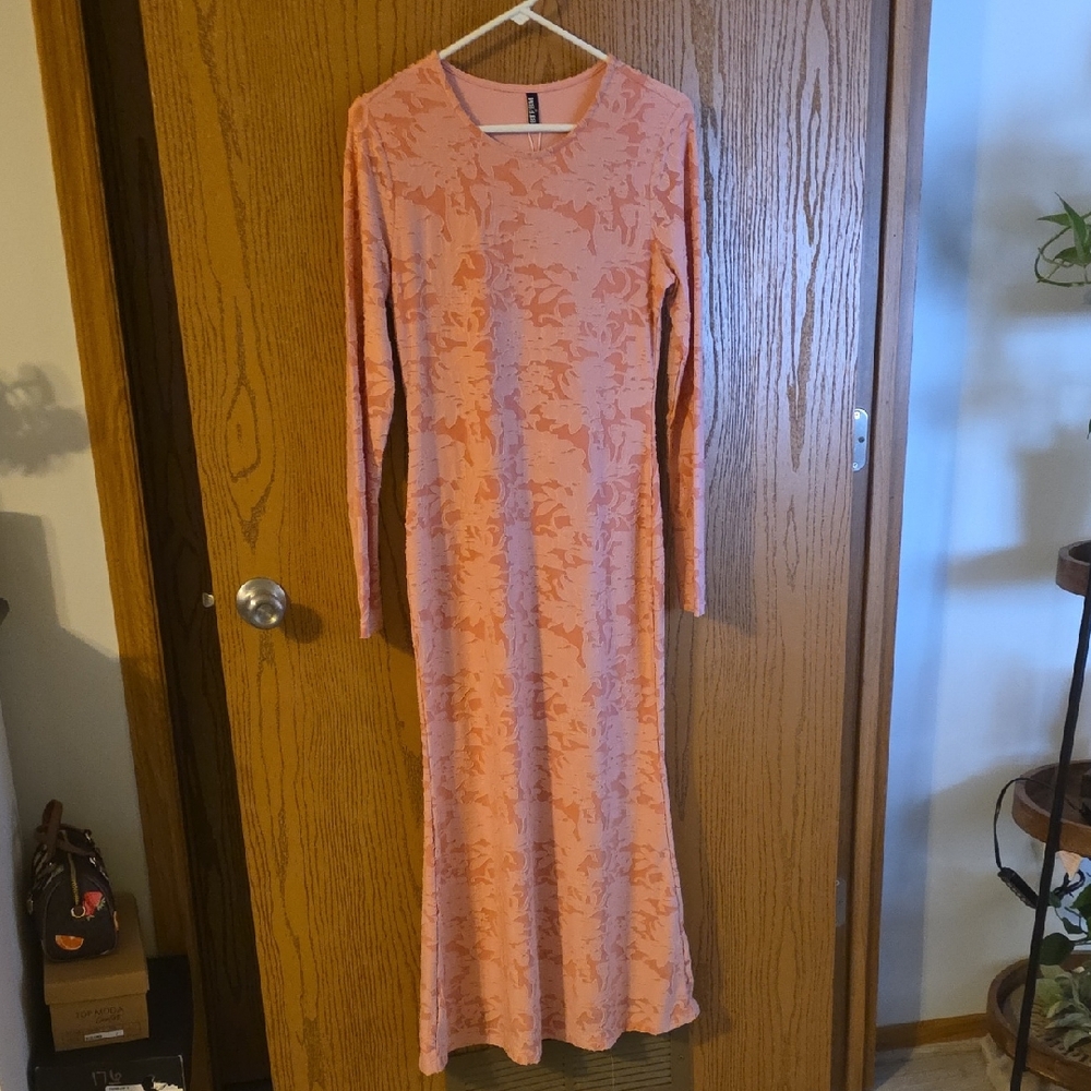 Long Sleeve Coral Pink Maxi Dress - Brand BTFBM PTP 17, LENGTH 53 Fully Lined.